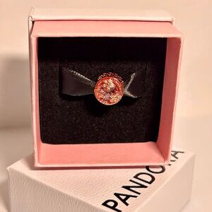 Pandora Rose Sparkling Pink Daisy Flower Charm